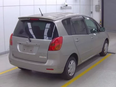 Toyota COROLLA SPACIO