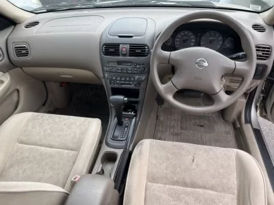 Nissan SUNNY