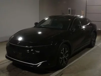 Toyota CROWN CROSSOVER