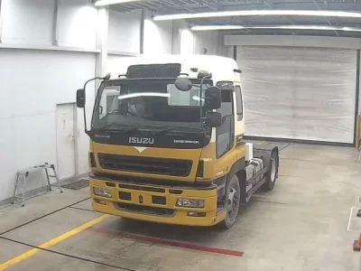 Isuzu TRUCK