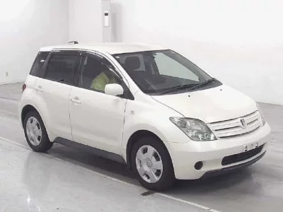 Toyota IST