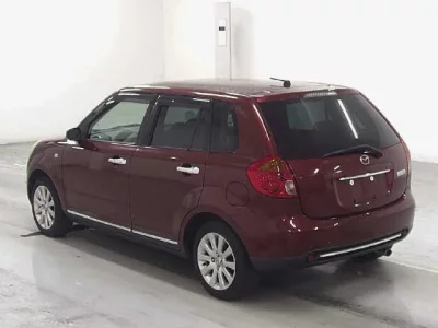 Mazda VERISA