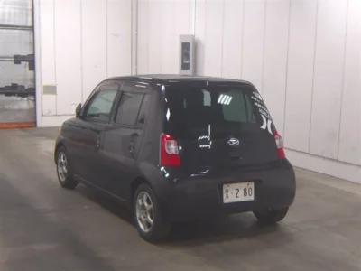 Daihatsu Esse