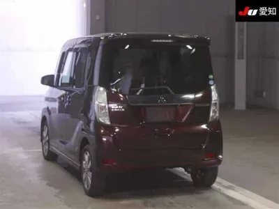 Mitsubishi EK SPACE