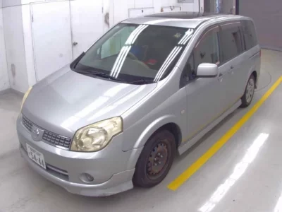 Nissan LAFESTA