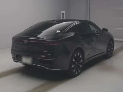 Toyota CROWN CROSSOVER