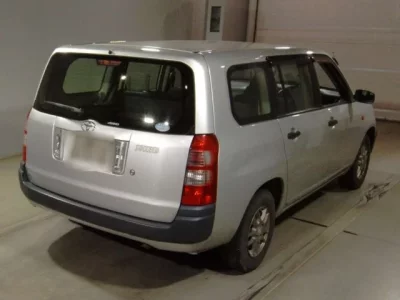Toyota SUCCEED