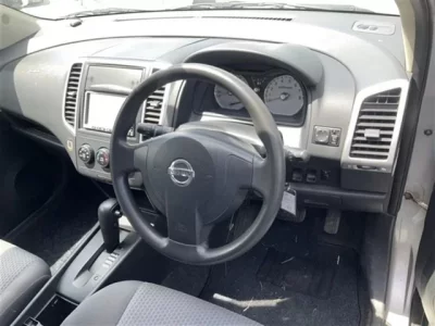 Nissan WINGROAD