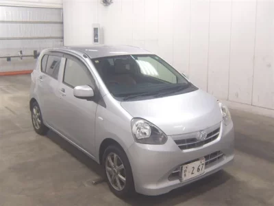 Daihatsu MIRA E S