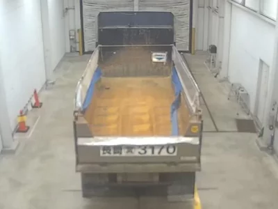 Isuzu TRUCK