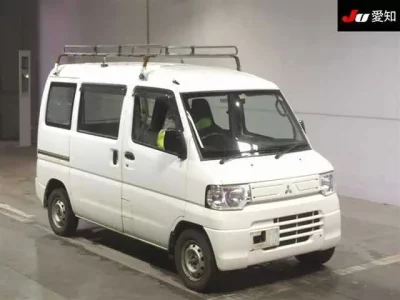 Mitsubishi MINICAB VAN