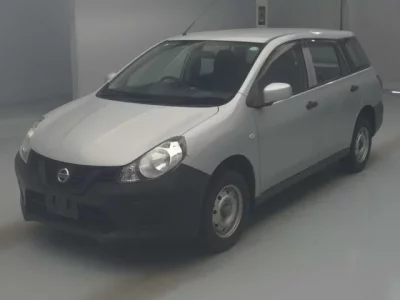 Nissan AD