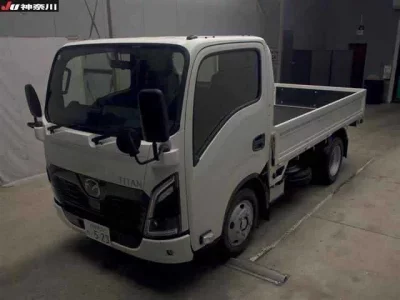 Mazda TITAN