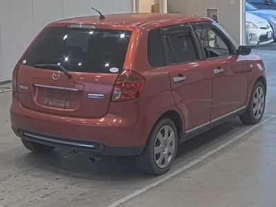 Mazda VERISA