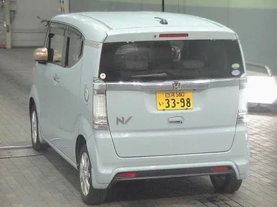 Honda N BOX SLASH