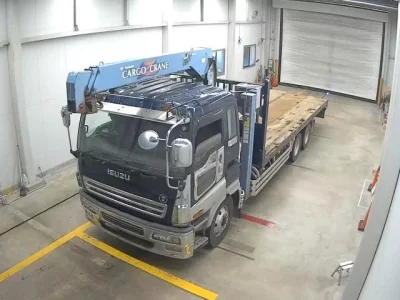 Isuzu TRUCK