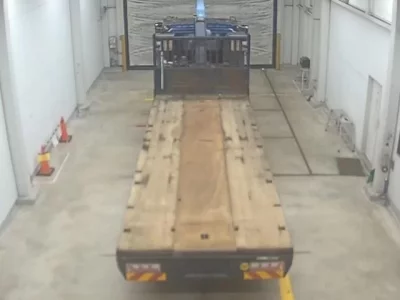 Isuzu TRUCK