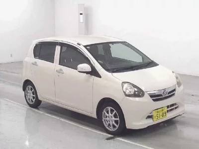 Daihatsu MIRA E S