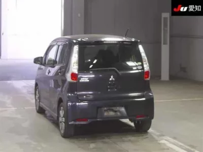 Mitsubishi EK CUSTOM