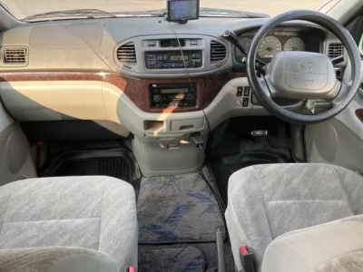 Toyota HIACE REGIUS