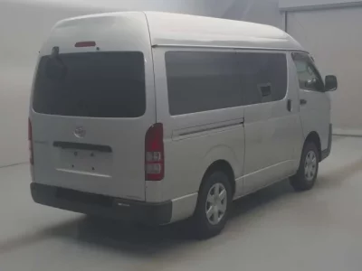 Toyota REGIUS ACE VAN