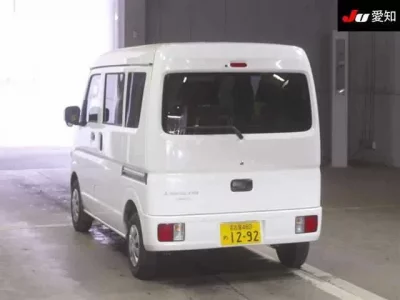 Mitsubishi MINICAB VAN
