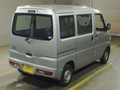 Nissan CLIPPER VAN