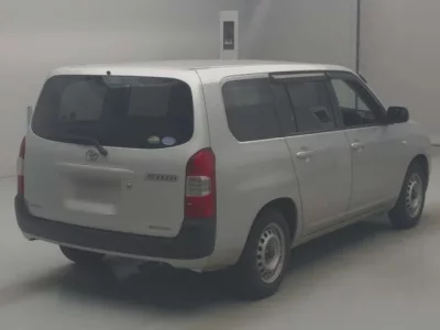 Toyota SUCCEED