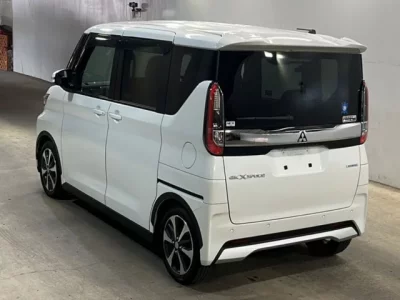 Mitsubishi EK X SPACE
