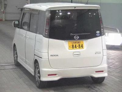Nissan ROOX