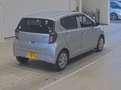 Daihatsu MIRA E S