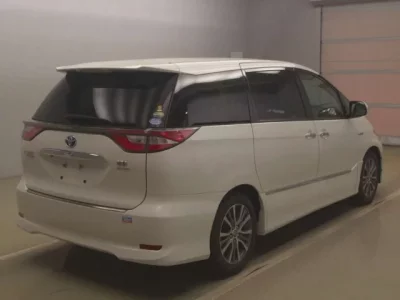 Toyota ESTIMA HYBRID