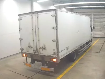 Mitsubishi FUSO FIGHTER