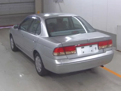 Nissan SUNNY