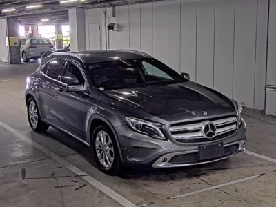 Mercedes-Benz GLA CLASS