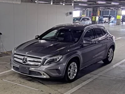 Mercedes-Benz GLA CLASS