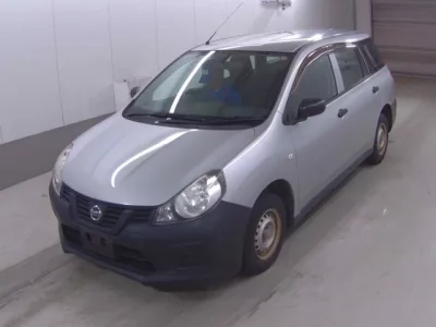 Nissan AD