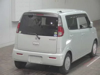 Suzuki MRWAGON