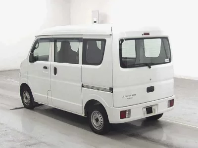 Mitsubishi MINICAB VAN