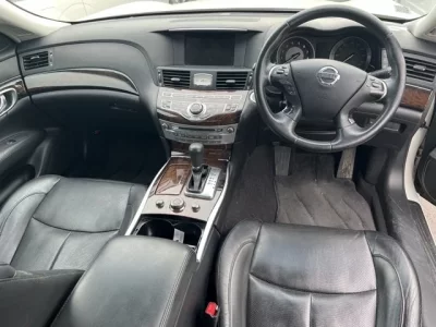 Nissan FUGA