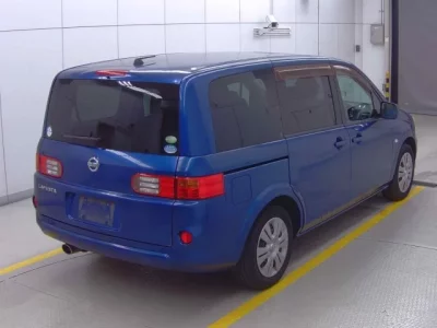 Nissan LAFESTA