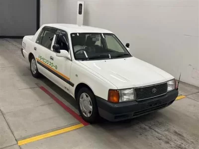 Toyota CROWN COMFORT