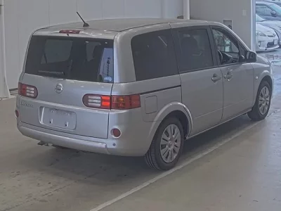 Nissan LAFESTA