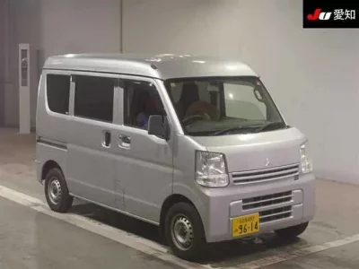 Mitsubishi MINICAB VAN