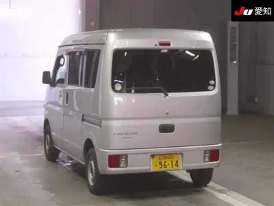Mitsubishi MINICAB VAN