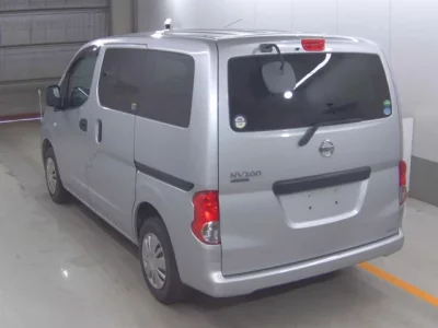 Nissan NV200