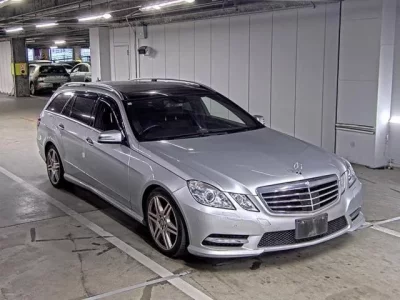 Mercedes-Benz E CLASS WAGON