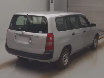 Toyota SUCCEED