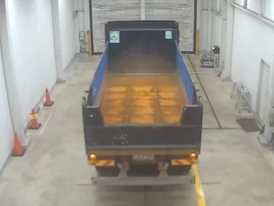 Isuzu TRUCK