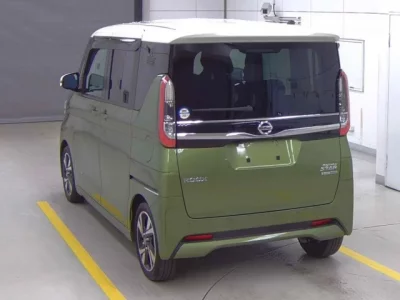 Nissan ROOX